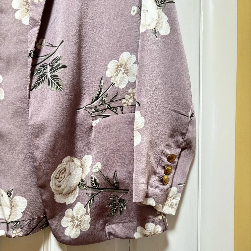 🚨4X$25🚨 Floral Women's Blazer - Purple and White - Picture 7 of 11